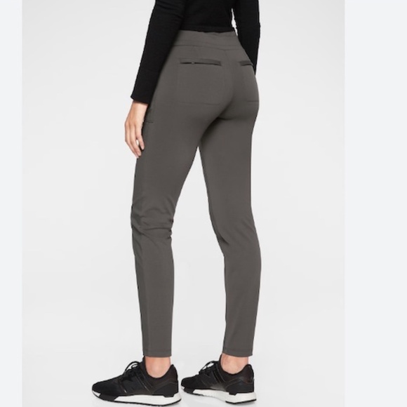 Athleta Headlands Hybrid Mid Rise Pants Size 4 - Picture 2 of 13